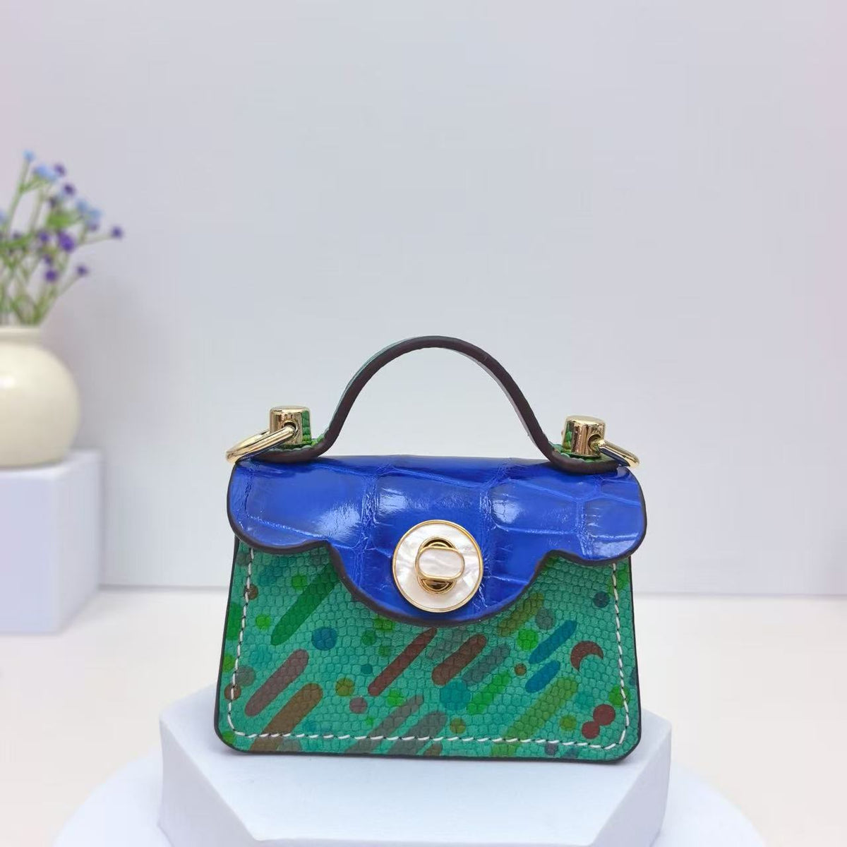 Cloud Style Turn Lock Design Mini Bag CD-N92405